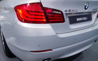 华晨宝马5系，华晨宝马5系多少钱一辆