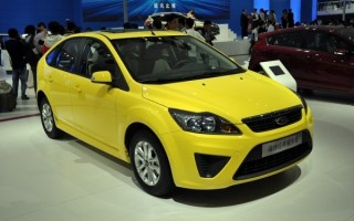 经典福克斯两厢，经典福克斯两厢1.8l