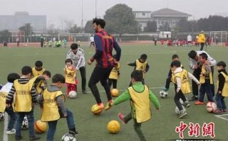 中考体测足球好过么吗，中考体测穿什么鞋合适