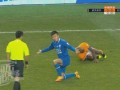足球有防守假摔吗为什么，足球有防守假摔吗为什么没有